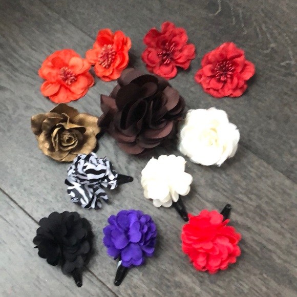 Accessories - Ladies’ bundle of Rose hair pins